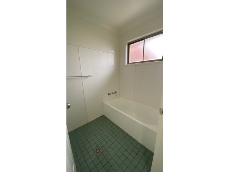 22 Mackenzie St, Moree NSW 2400