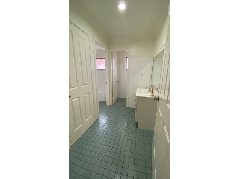 22 Mackenzie St, Moree NSW 2400