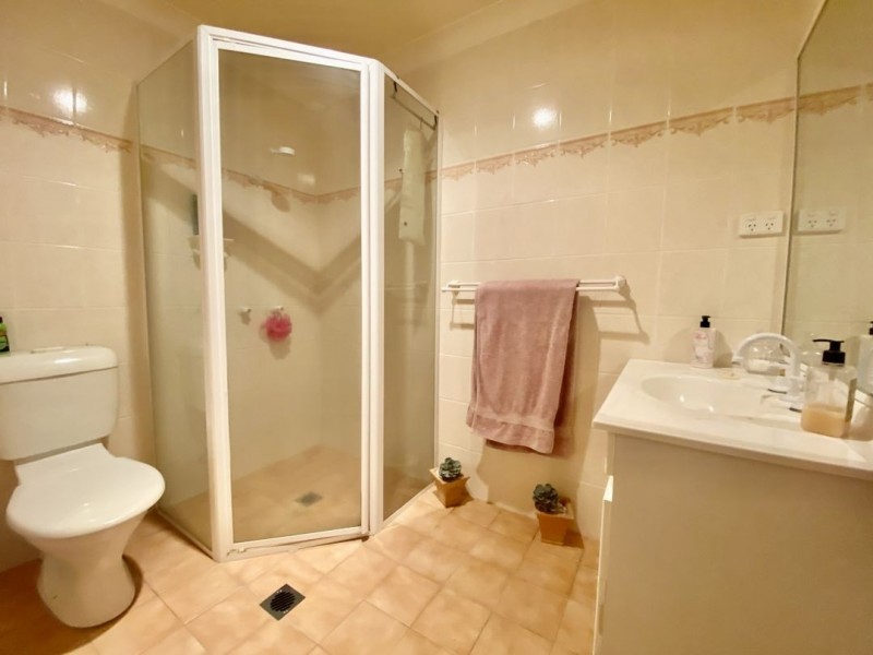 4 BOLWARRA EST, Moree NSW 2400