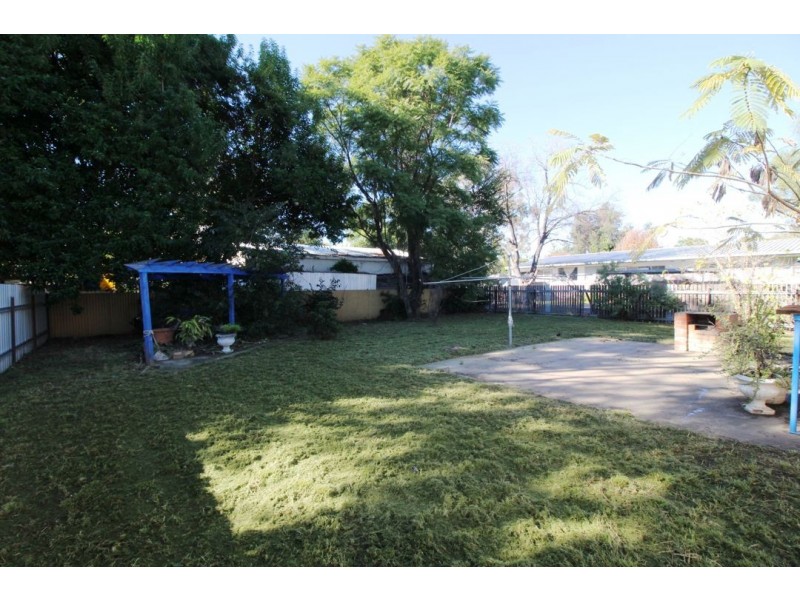 8 Queen, Moree NSW 2400