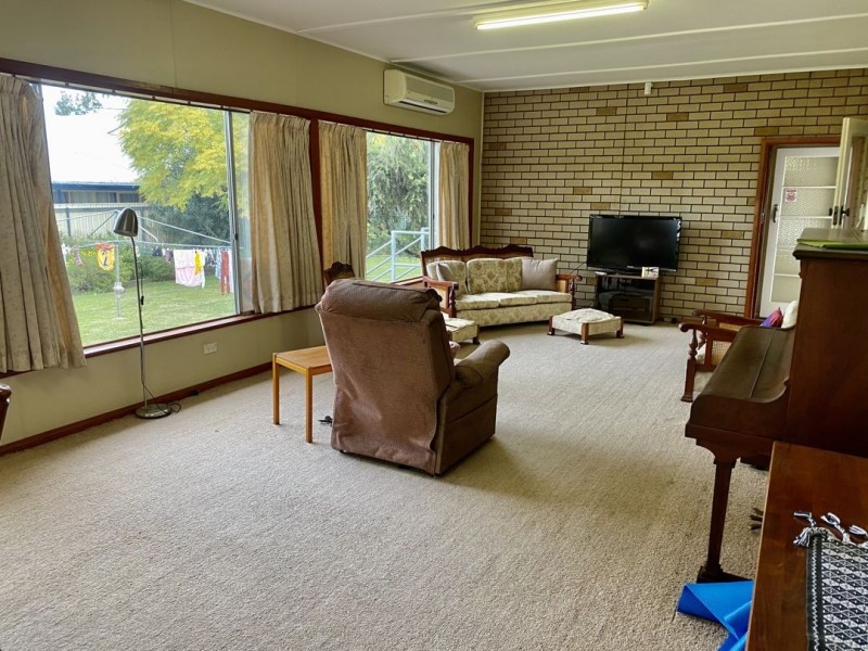 12 Carol Avenue, Moree NSW 2400
