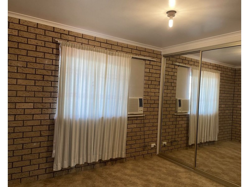 1/48 Butterfly Avenue, Lightning Ridge NSW 2834