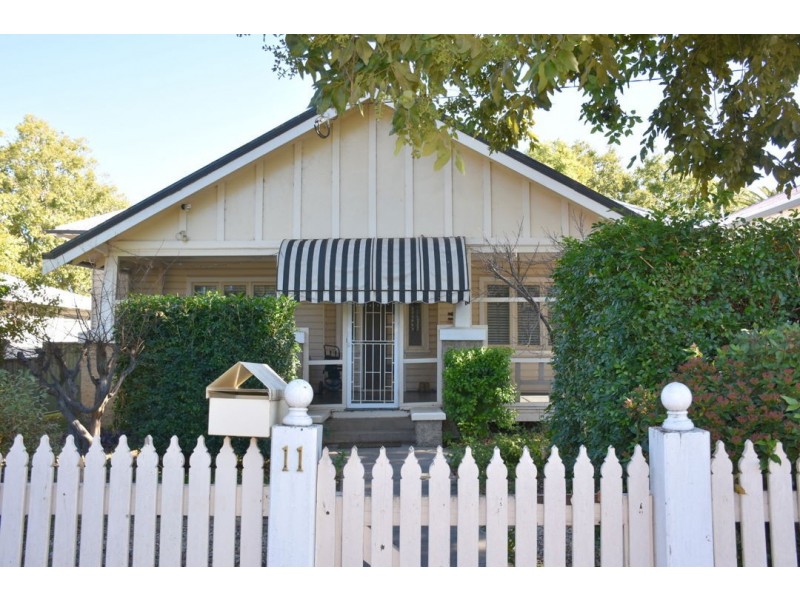 11 Frome Street, Moree NSW 2400