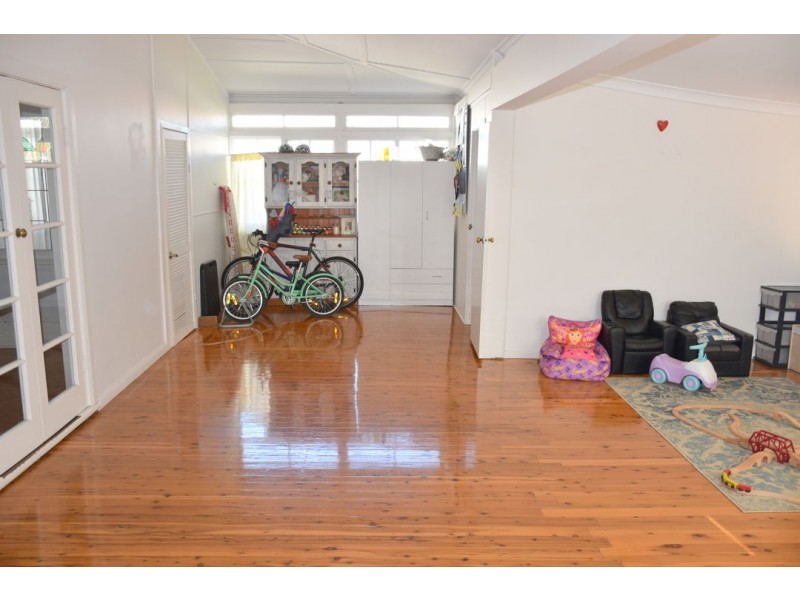 11 Frome Street, Moree NSW 2400