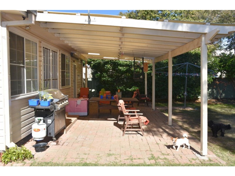 11 Frome Street, Moree NSW 2400