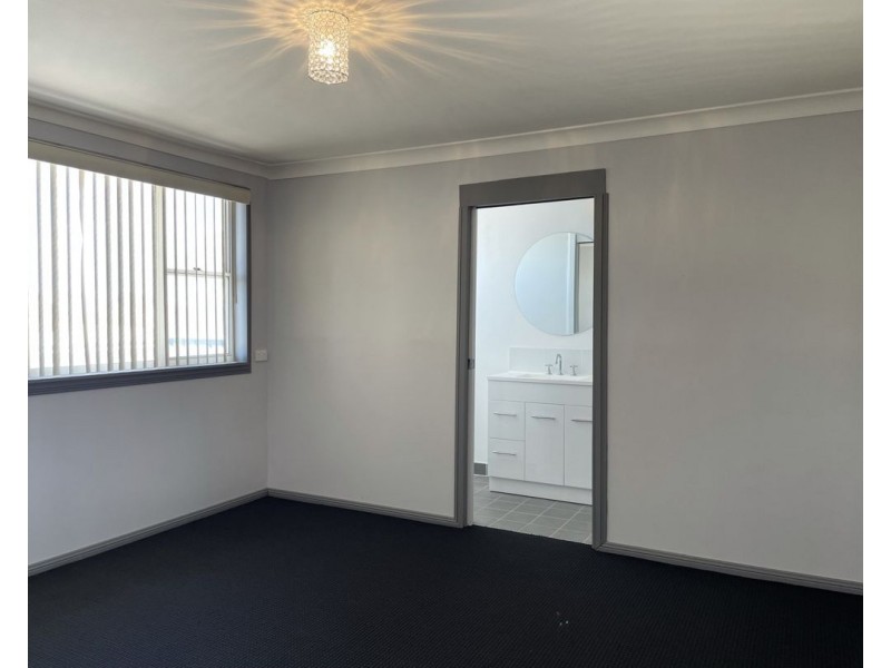 42B Black Prince Drive, Lightning Ridge NSW 2834