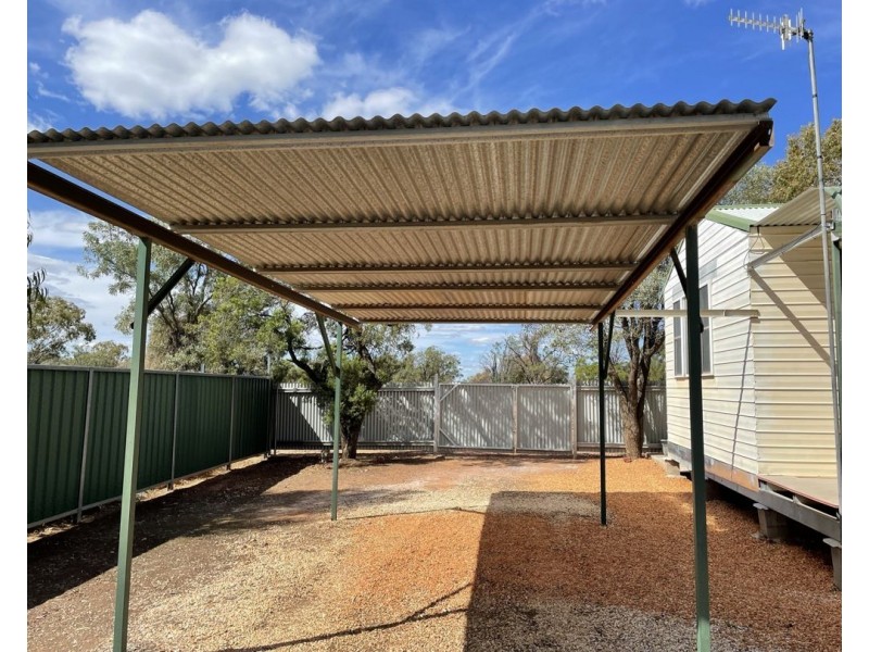 42B Black Prince Drive, Lightning Ridge NSW 2834