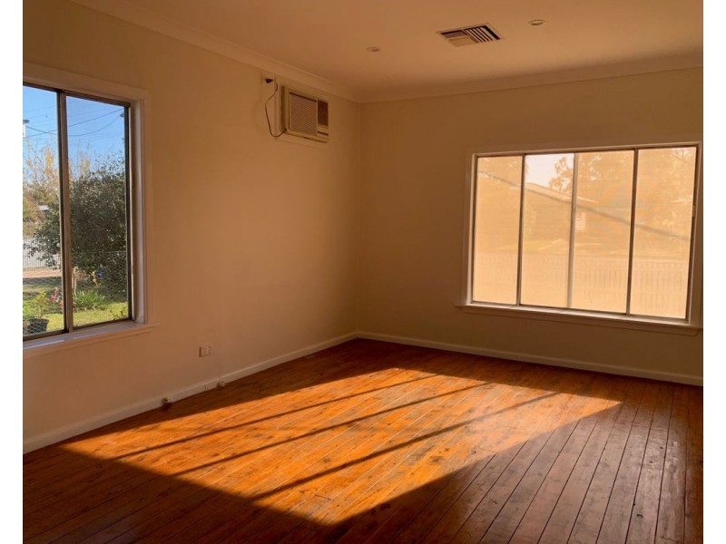 324 Boston Street, Moree NSW 2400