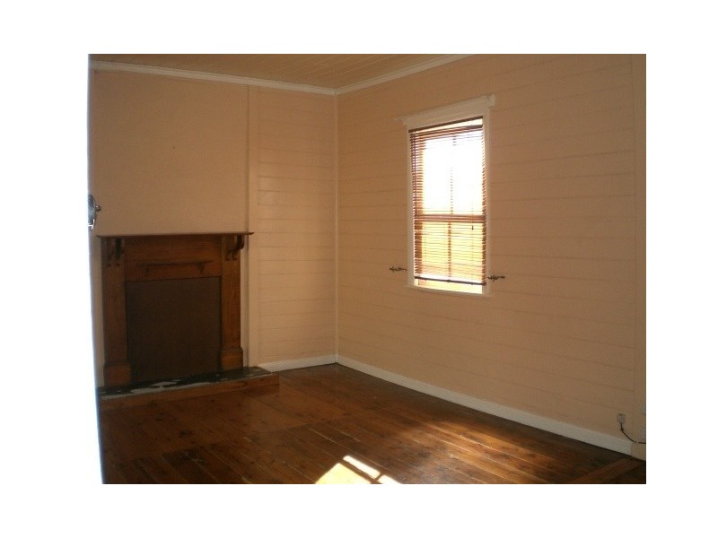 2 David Street, Moree NSW 2400