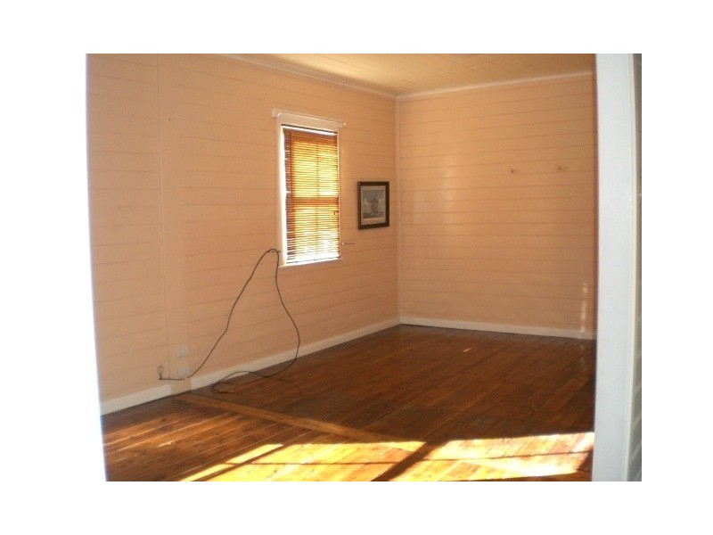 2 David Street, Moree NSW 2400