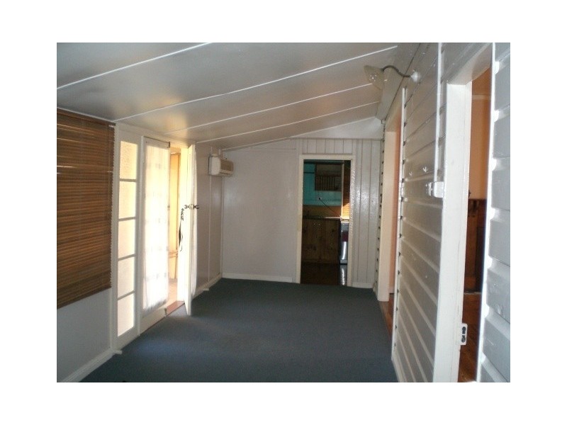 2 David Street, Moree NSW 2400