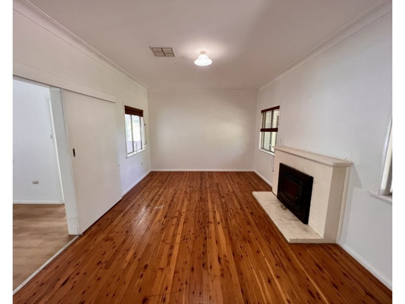 7 Merindah Ave, Moree NSW 2400