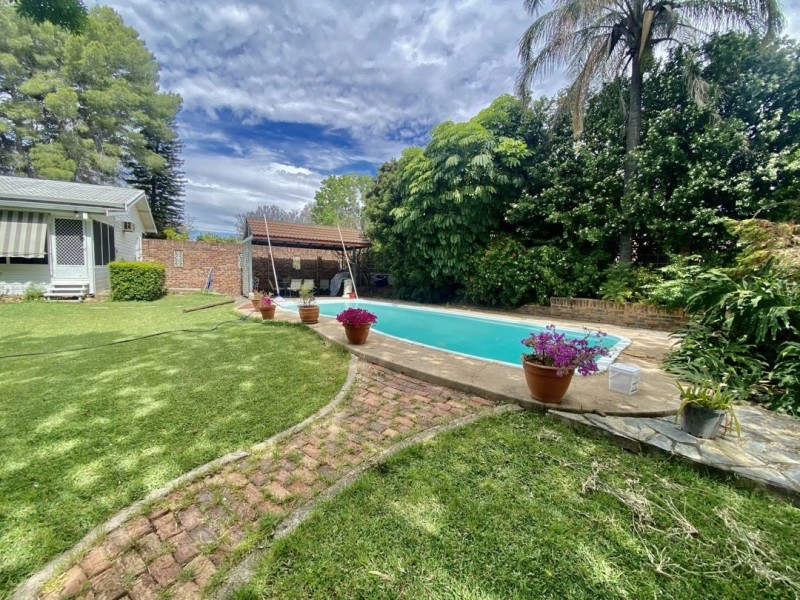 15 Hassell Street, Moree NSW 2400