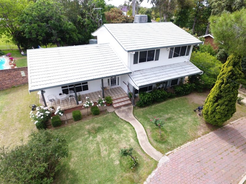 15 Hassell Street, Moree NSW 2400