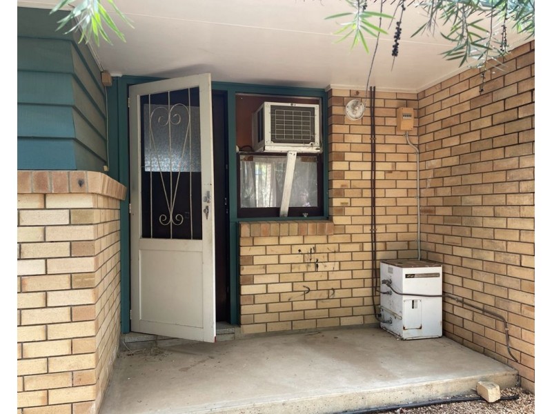 1/2 Matrix Street, Lightning Ridge NSW 2834