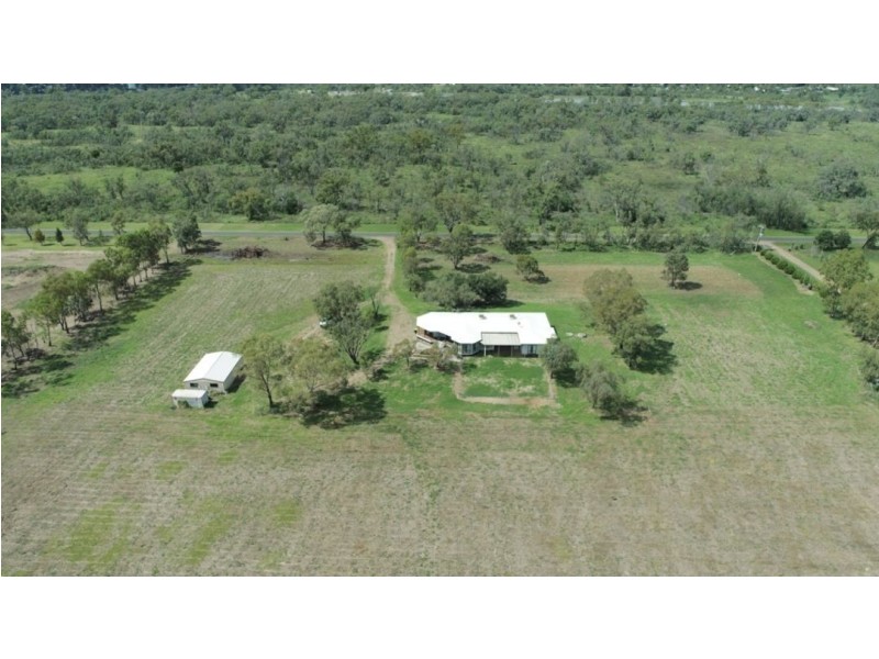 52 Chinamans Lane, Moree NSW 2400