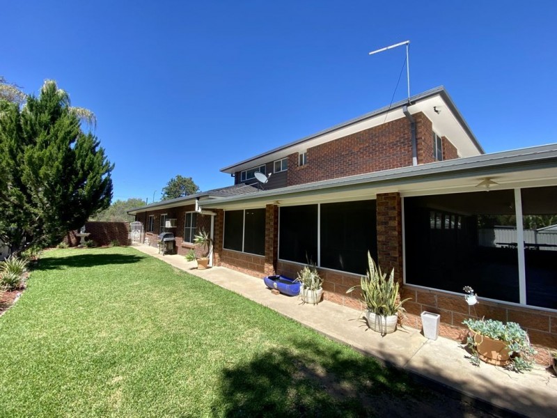 97 Greenbah Road, Moree NSW 2400