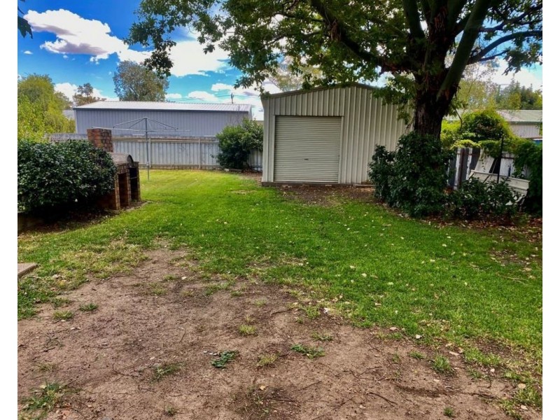 7 Lucksall Street, Moree NSW 2400
