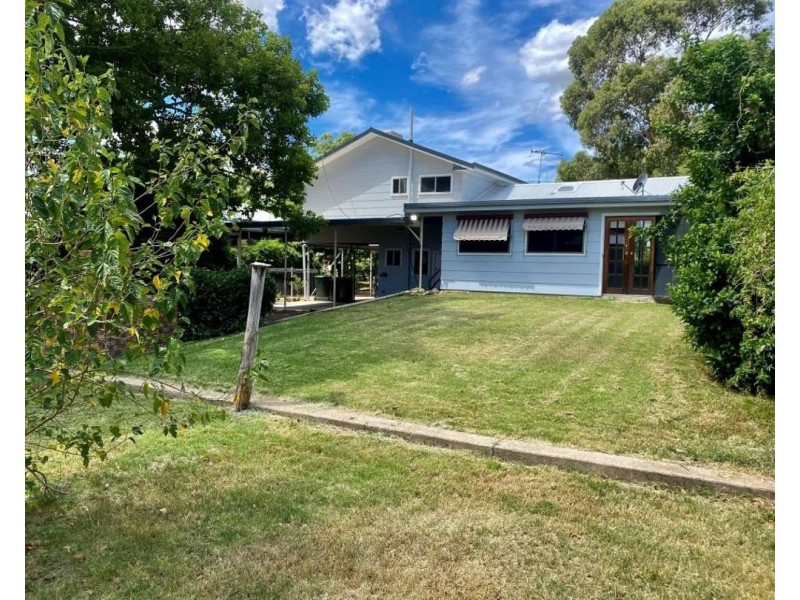 7 Lucksall Street, Moree NSW 2400