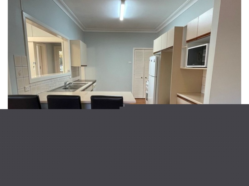 77 Albert St, Moree NSW 2400