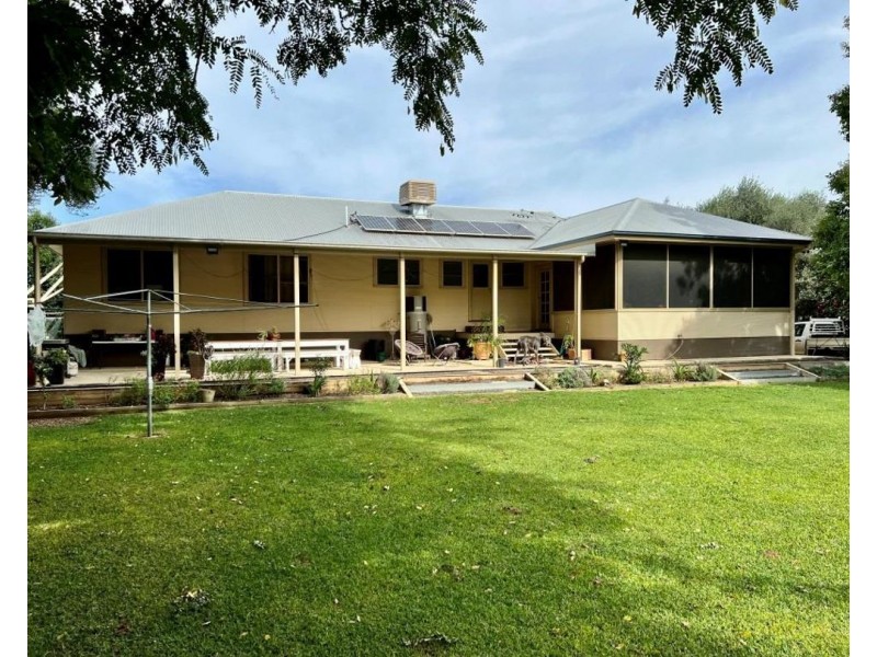 53 Carbeen Street, Moree NSW 2400
