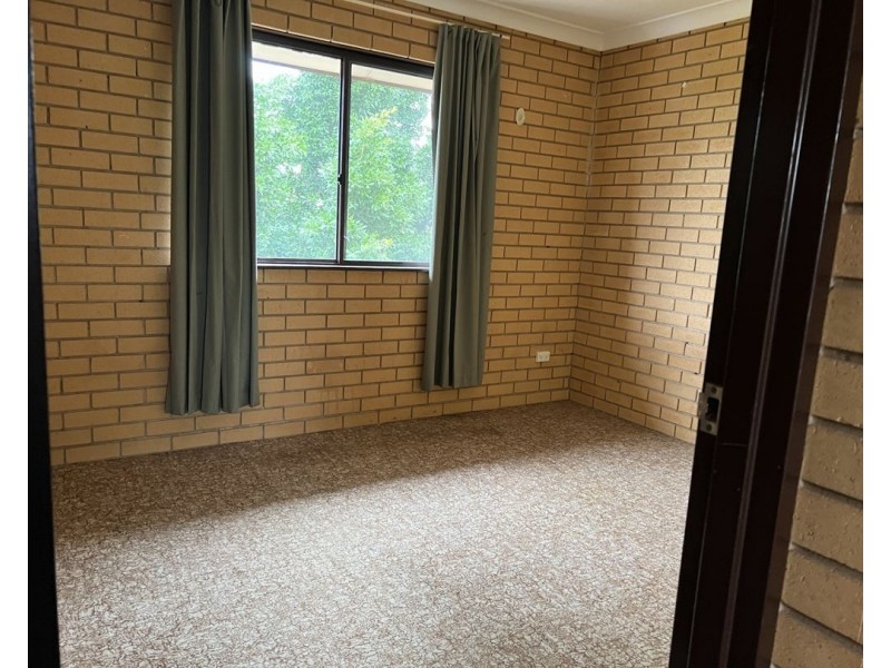 4/1 Nettleton Drive, Lightning Ridge NSW 2834