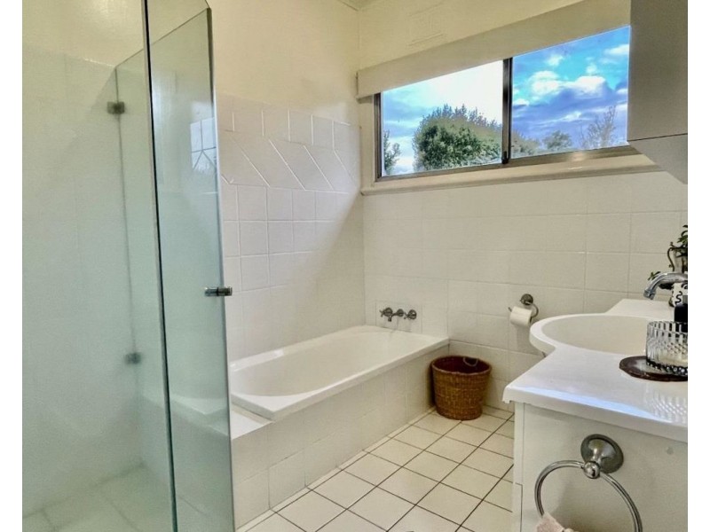 122 Greenbah Road, Moree NSW 2400
