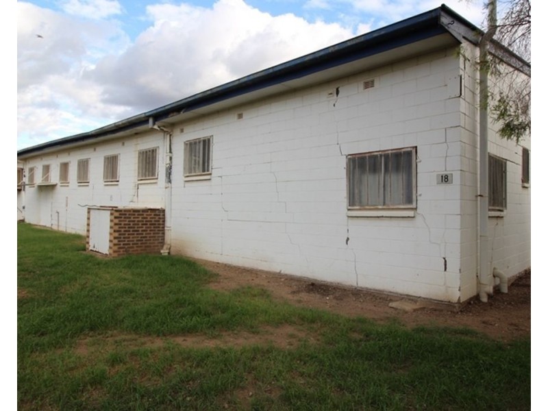 18 Jones Avenue, Moree NSW 2400