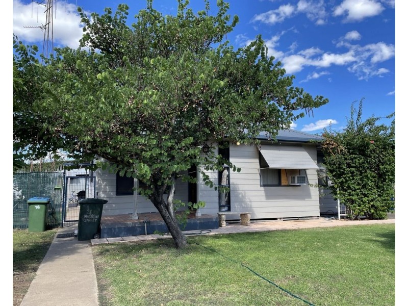 23 Namoi Street, Walgett NSW 2832