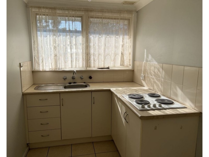 4/2 Matrix Street, Lightning Ridge NSW 2834