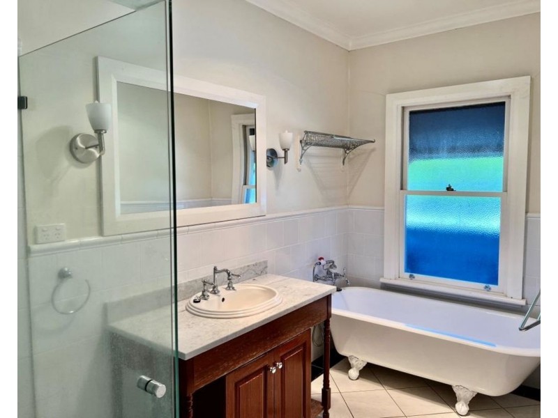 19 Edward Street, Moree NSW 2400