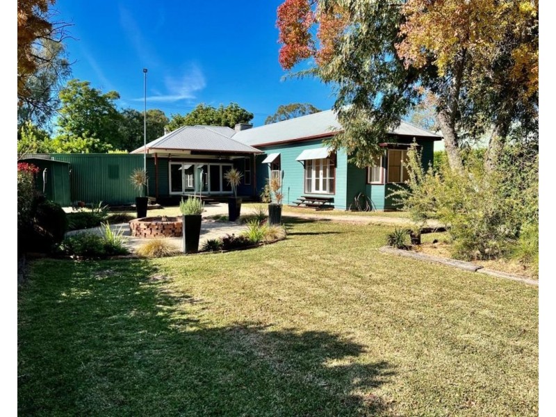 19 Edward Street, Moree NSW 2400