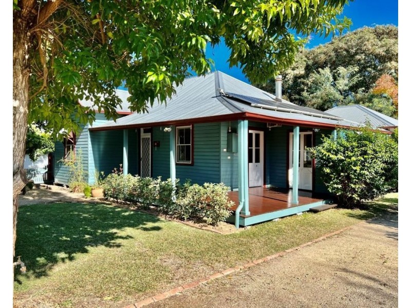 19 Edward Street, Moree NSW 2400