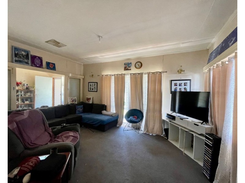 323 Chester Street, Moree NSW 2400