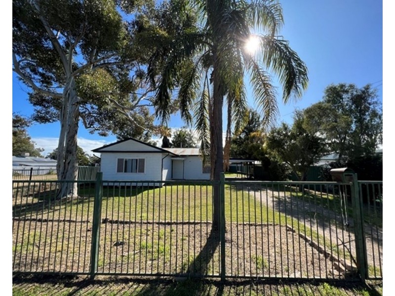 55 Adelaide Street, Moree NSW 2400