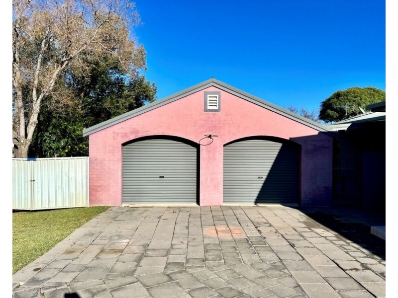 4 Melaleuca Close, Moree NSW 2400