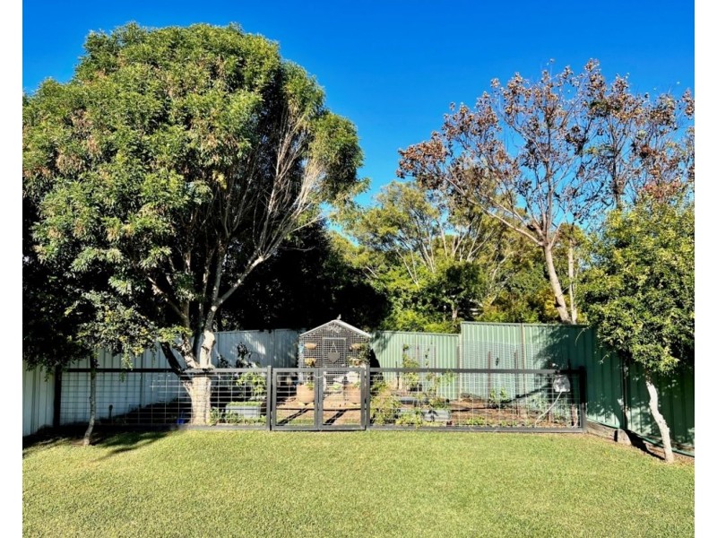 4 Melaleuca Close, Moree NSW 2400