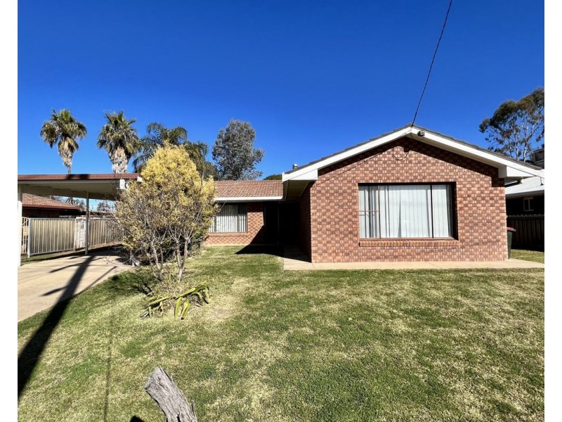 39 Jacaranda Drive, Moree NSW 2400