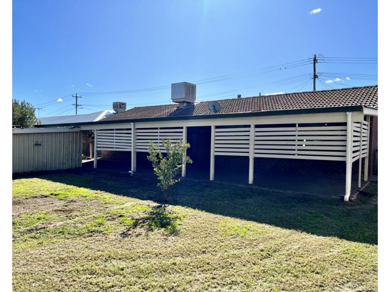 39 Jacaranda Drive, Moree NSW 2400