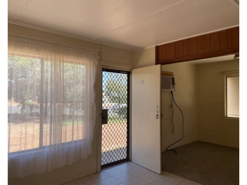 1/21 Gem Street, Lightning Ridge NSW 2834