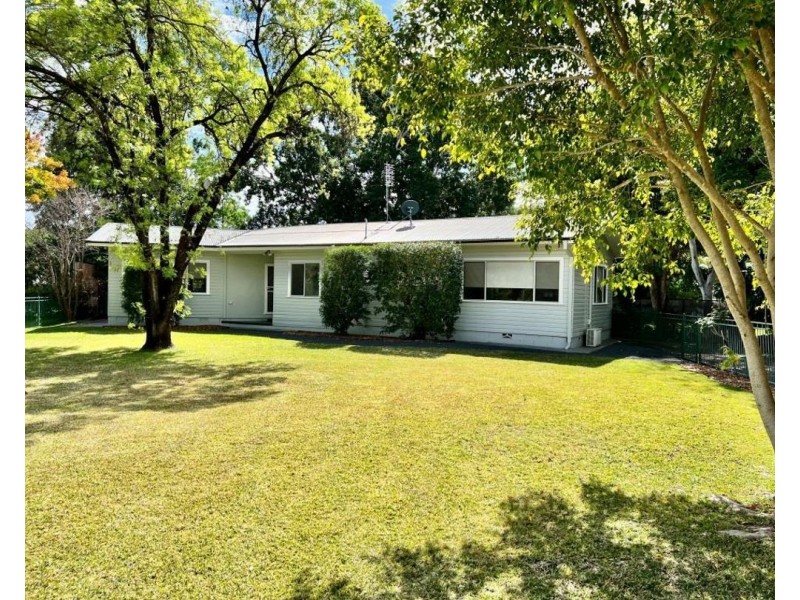 13 Tirzah ST, Moree NSW 2400