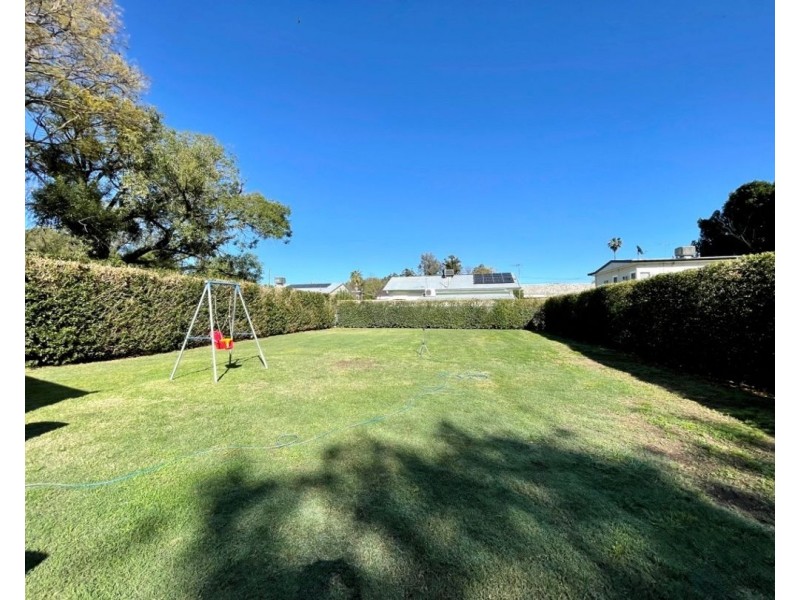 21 Edward Street, Moree NSW 2400