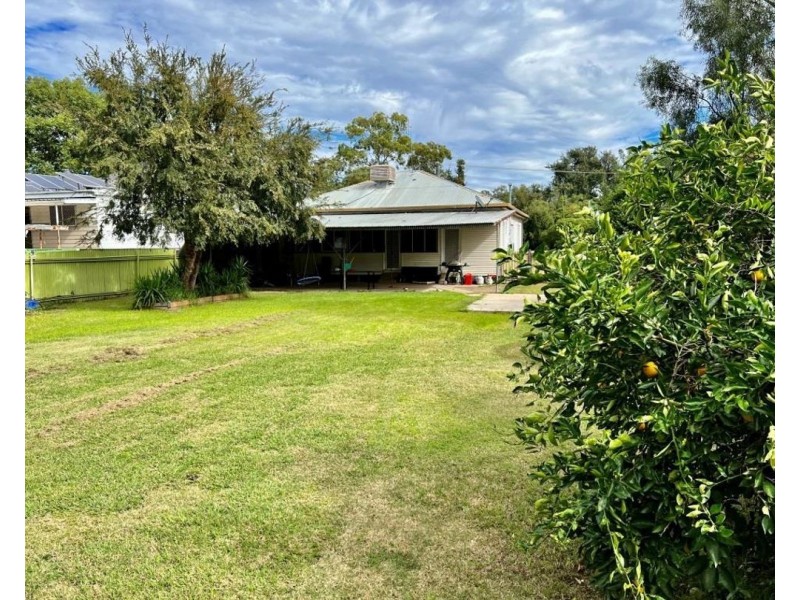 22 BOSTON ST, Moree NSW 2400