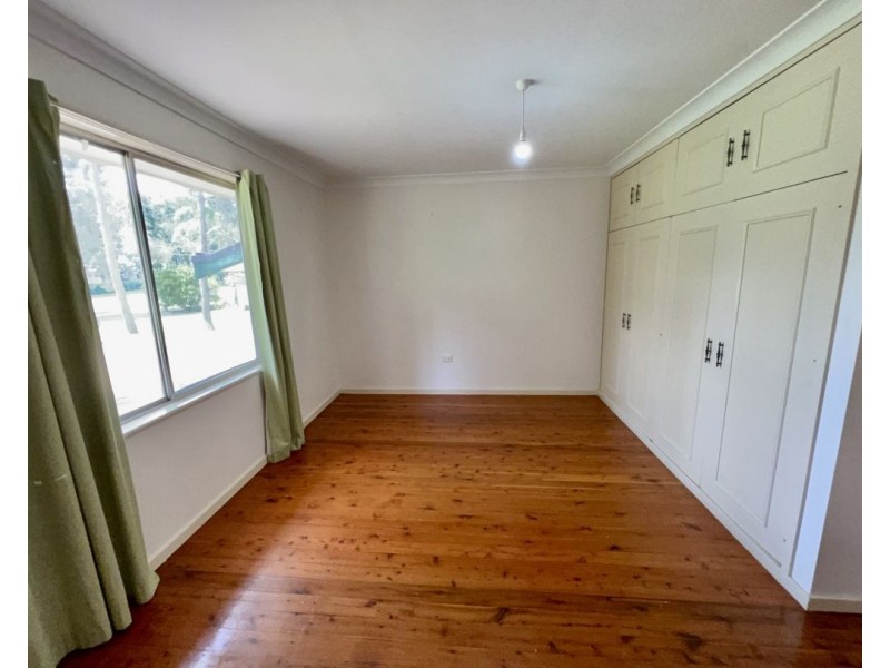 11 Hassell St, Moree NSW 2400