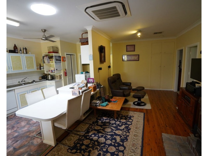 9 Tirzah Street, Moree NSW 2400