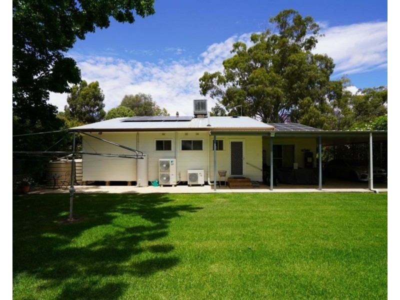 9 Tirzah Street, Moree NSW 2400