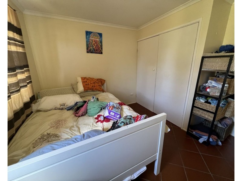 10 Butterfly Avenue, Lightning Ridge NSW 2834