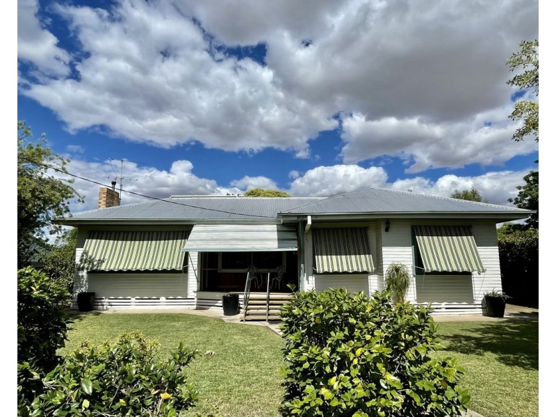 32 Belgravia Street, Moree NSW 2400