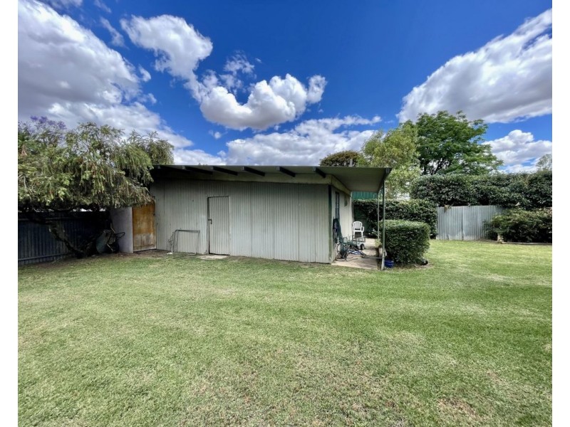 32 Belgravia Street, Moree NSW 2400
