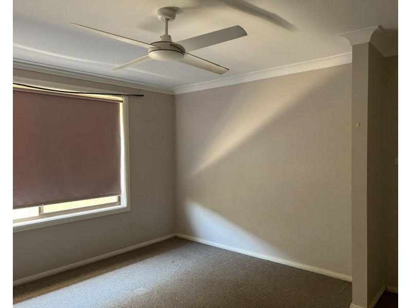 27 Fantasia Street, Lightning Ridge NSW 2834